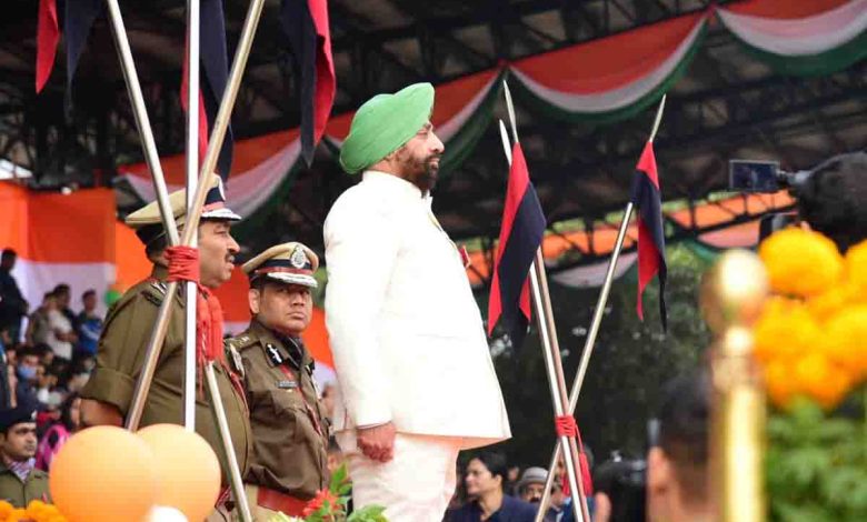 Guv on State Foundation Day