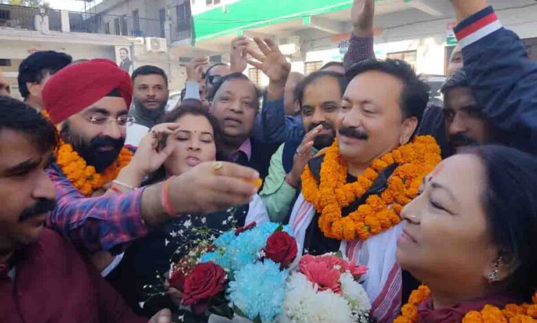 Congress leaders, workers celebrate party’s victory in Himachal Pradesh
