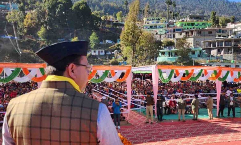 Govt giving priority to development of border areas: Dhami