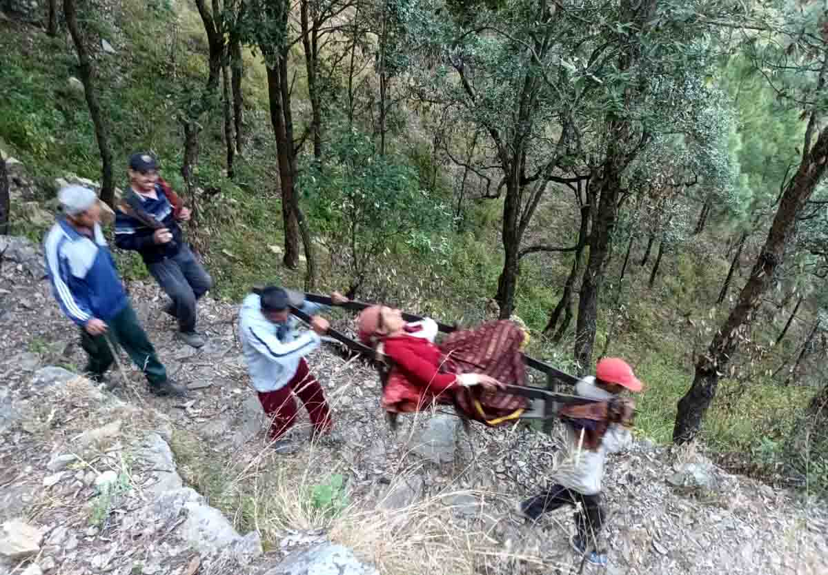 Panwal residents suffer in absence of connecting road