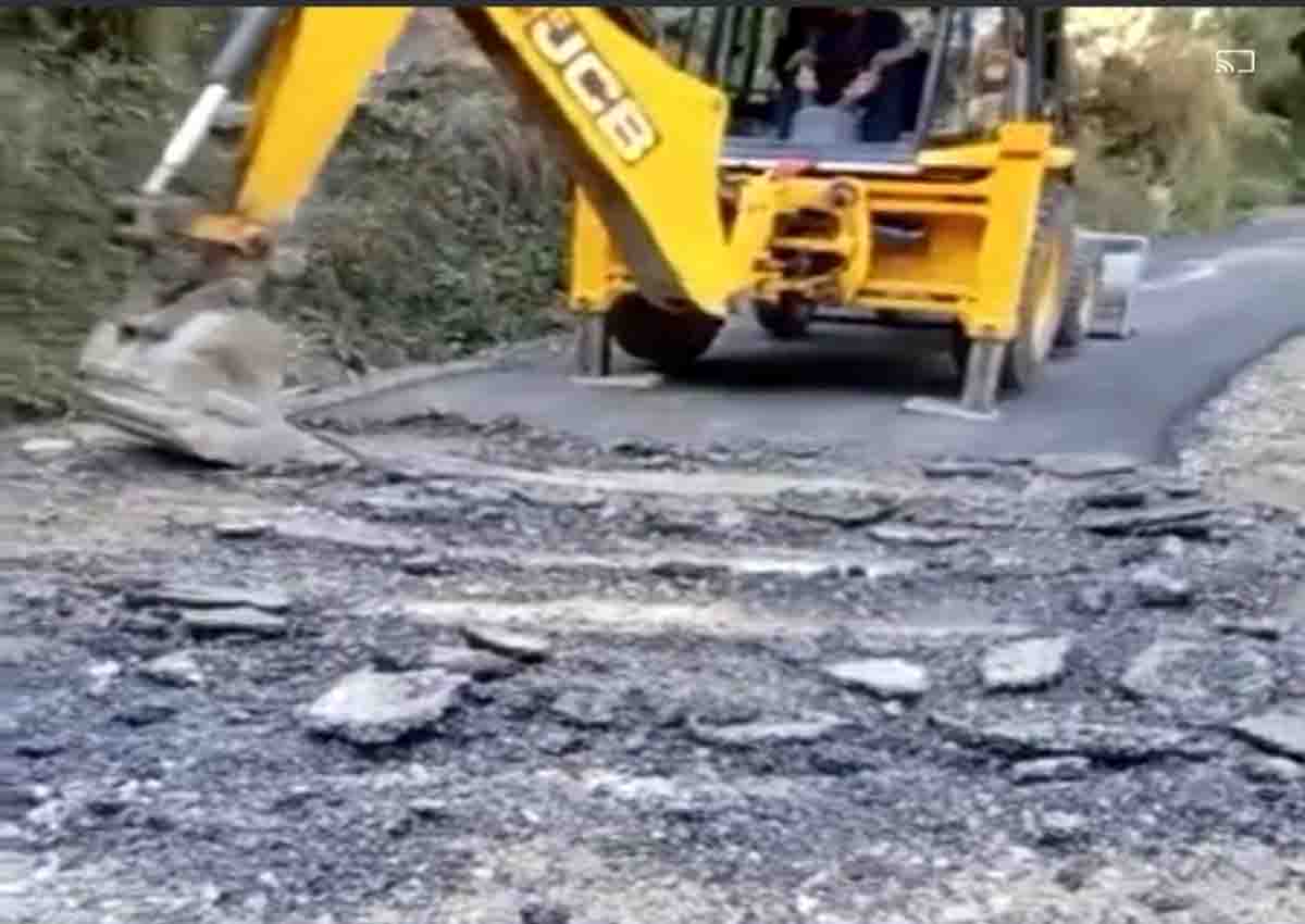 Minister fixes responsibility on company for inferior road work