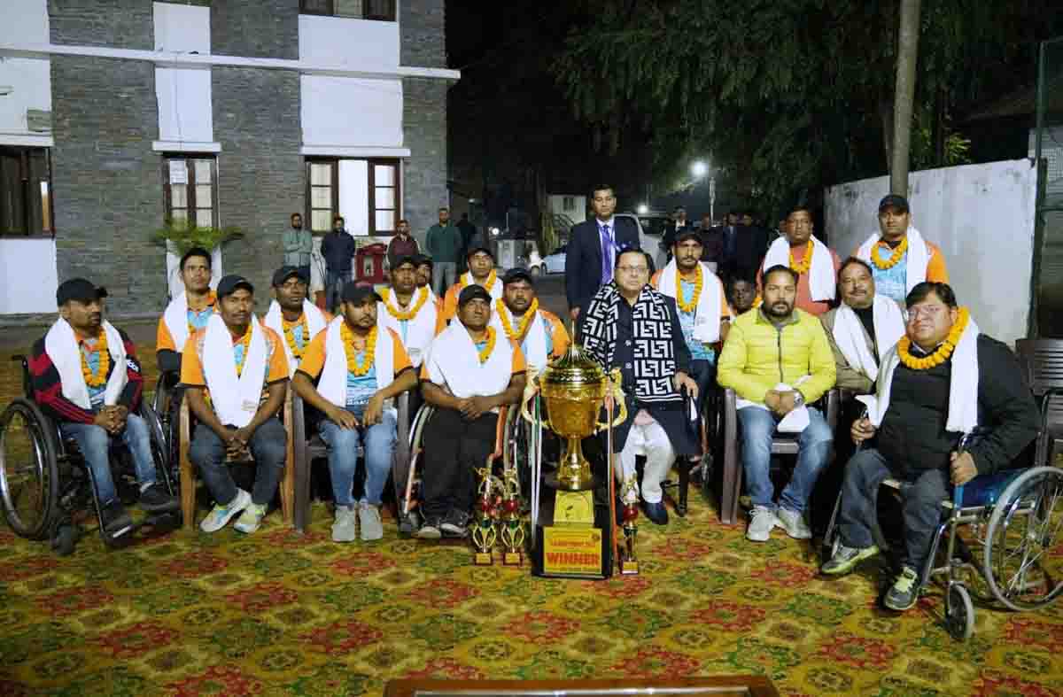 CM felicitates Uttarakhand wheelchair cricket team