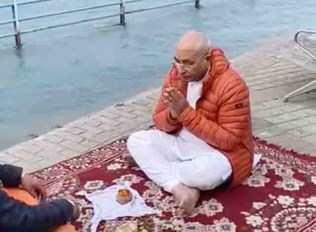 Hiraba’s ashes immersed in Ganga in low key private affair