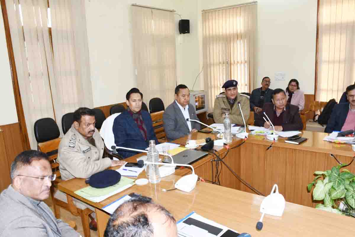 Kumaon Commissioner asks people to remain vigilant on land frauds