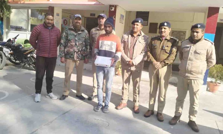 Pauri Police arrests painter for Srinagar theft