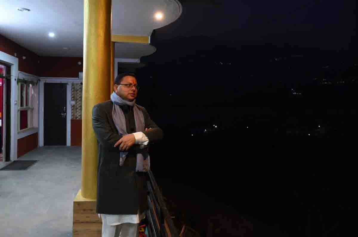 Dhami choses homestay again for the night