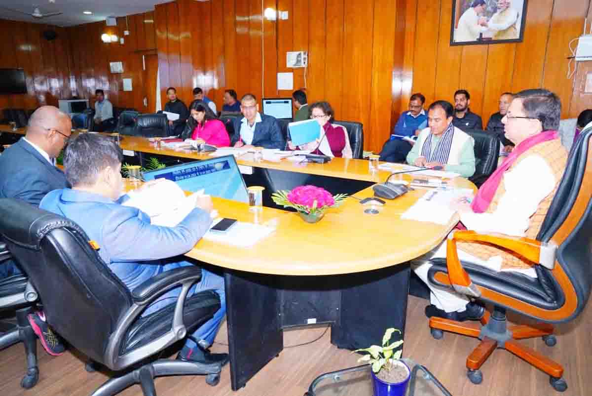 Need to strengthen cooperative sector for livelihood generation, says CM