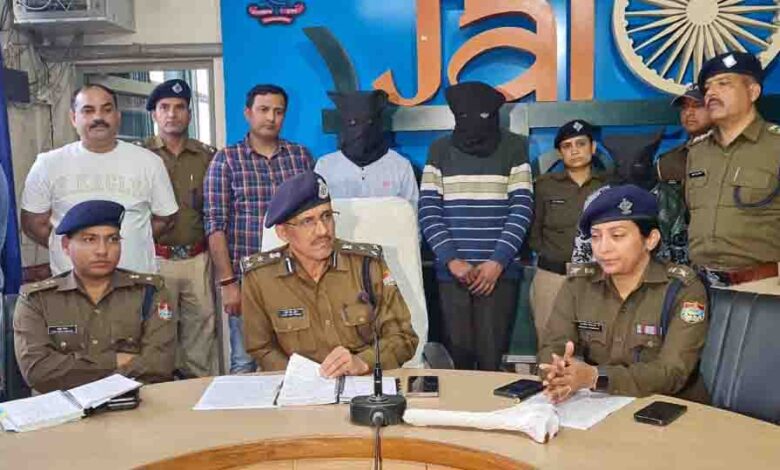 Woman & lover kill her husband