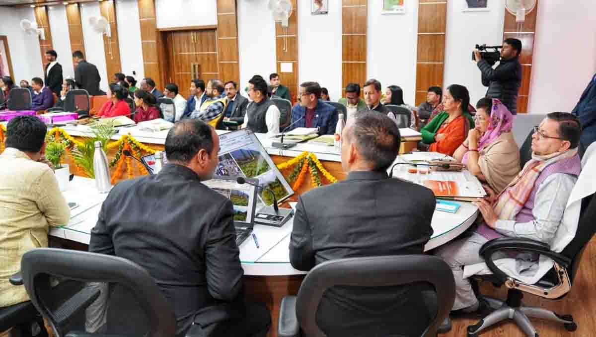 hold chaupals in villages to resolve public grievances-Dhami
