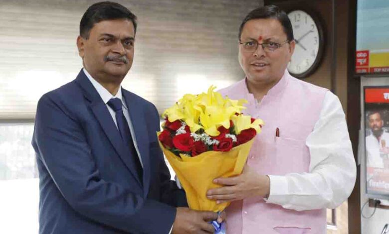 CM meets Union Power minister RK Singh in Delhi