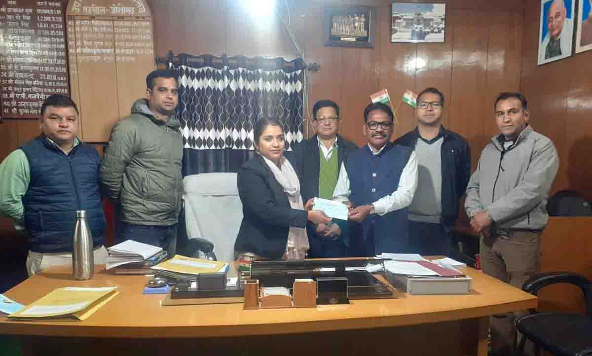 Distribution of full compensation begins for subsidence victims in Joshimath