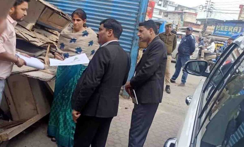 District authorities prepare to shift Adhat Bazaar to Patelnagar