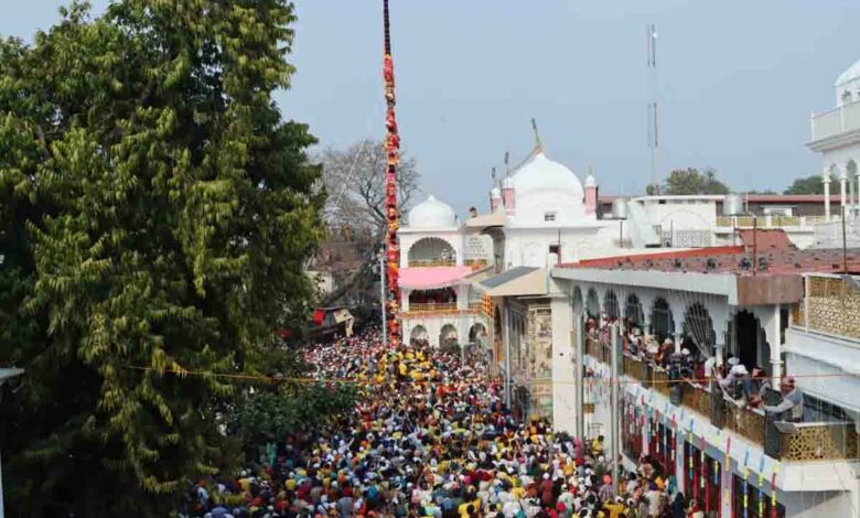 Jhanda Mela begins with raising of new flagpole