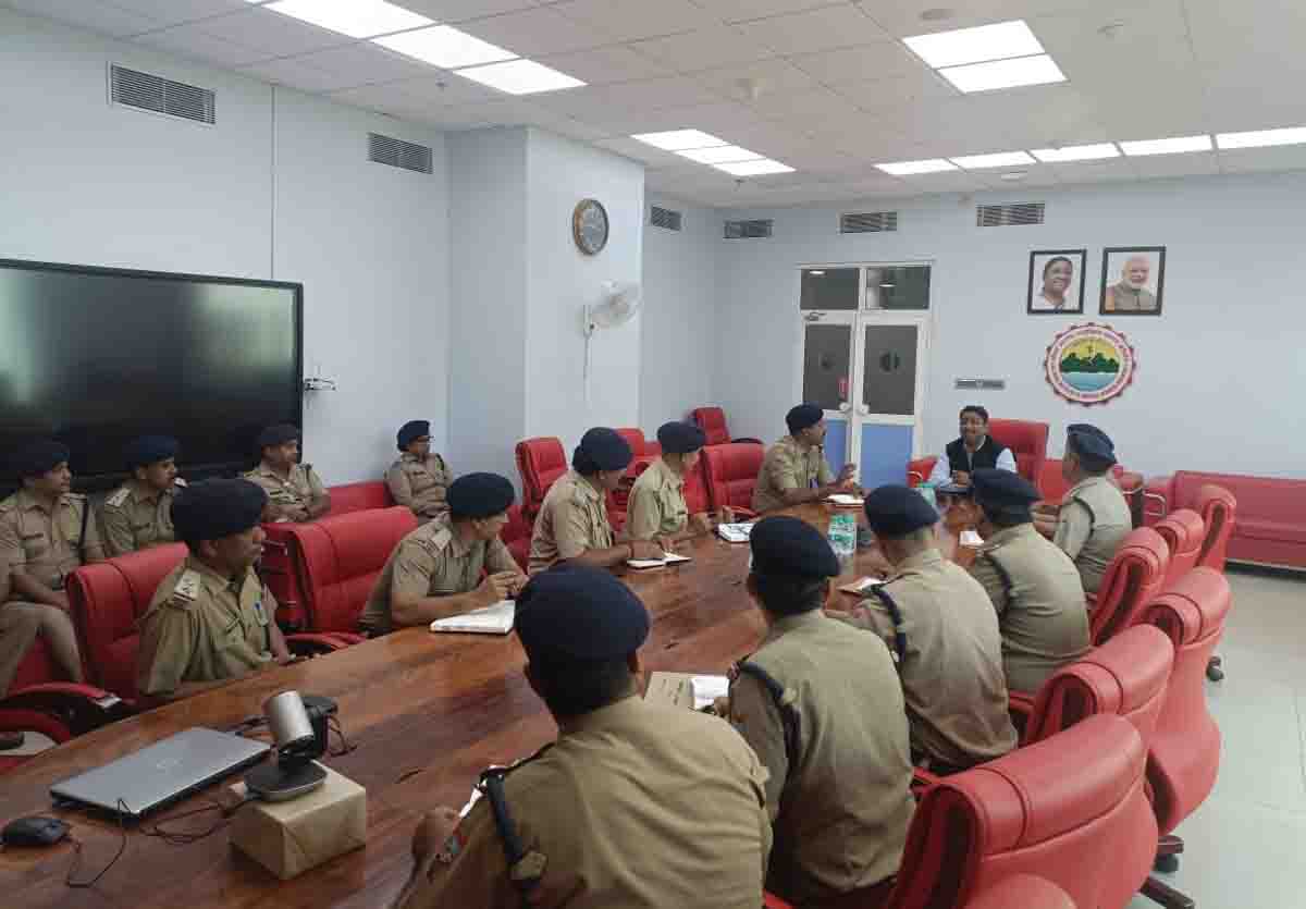 DGP directs steps to enhance traffic management during Char Dham Yatra