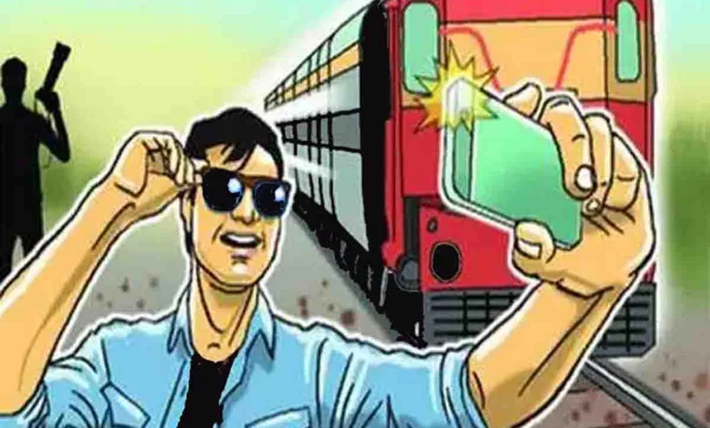 Addiction to reels and selfies proving fatal to young adults: experts