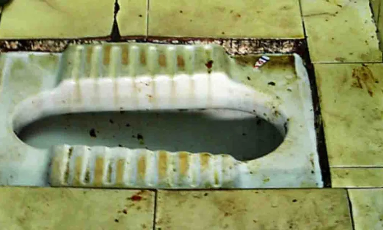 Dirty public toilet