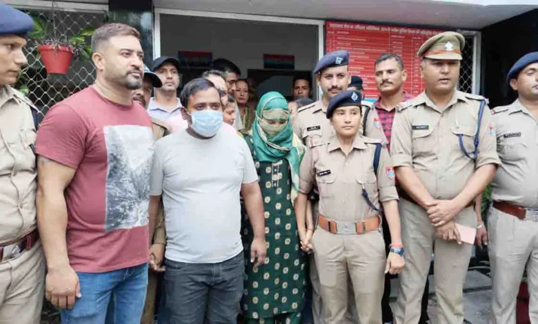 Police arrest duo accused of killing man using cobra