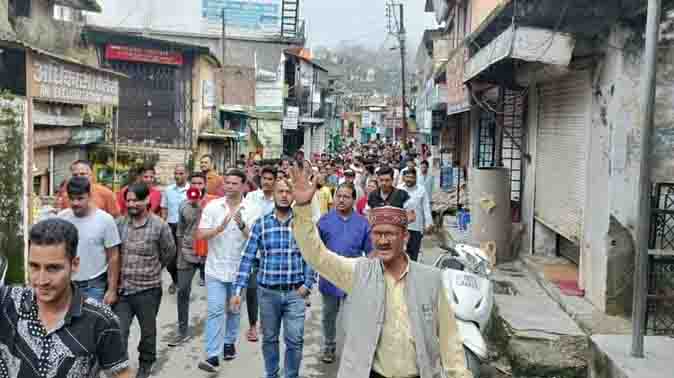 Locals protest against attempt by youth to elope with minor