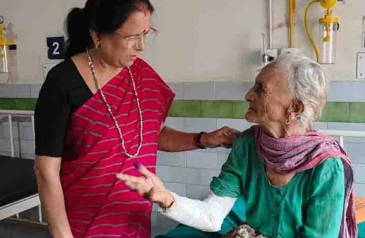 USCW chief directs SSP to act against assault on senior citizen by family