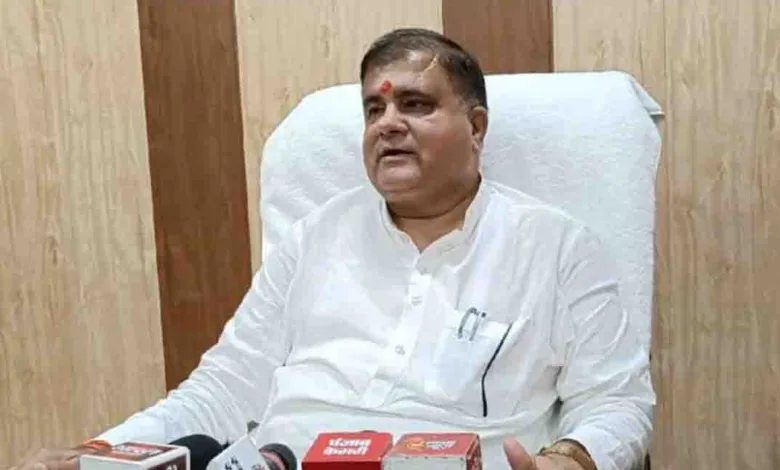 Congress unable to digest Dhami’s efforts to attract industries