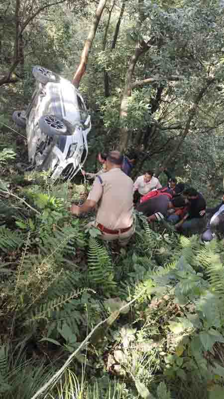Delhi woman dies, husband and sons injured in Mussoorie car accident