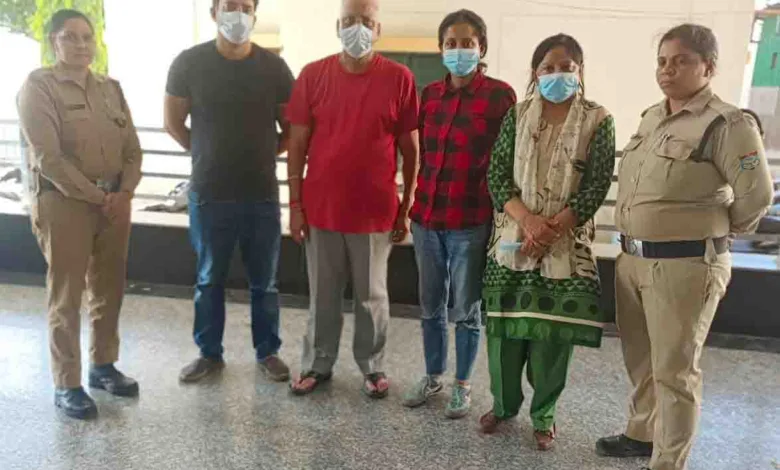 Two couples arrested from Punjab for scam worth crores