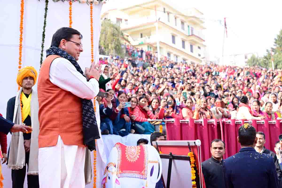 CM launches development works worth Rs 415 crore in Tehri
