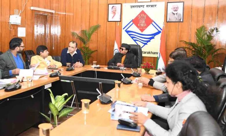 ACS chairs meeting of drafting committee on proposed land law