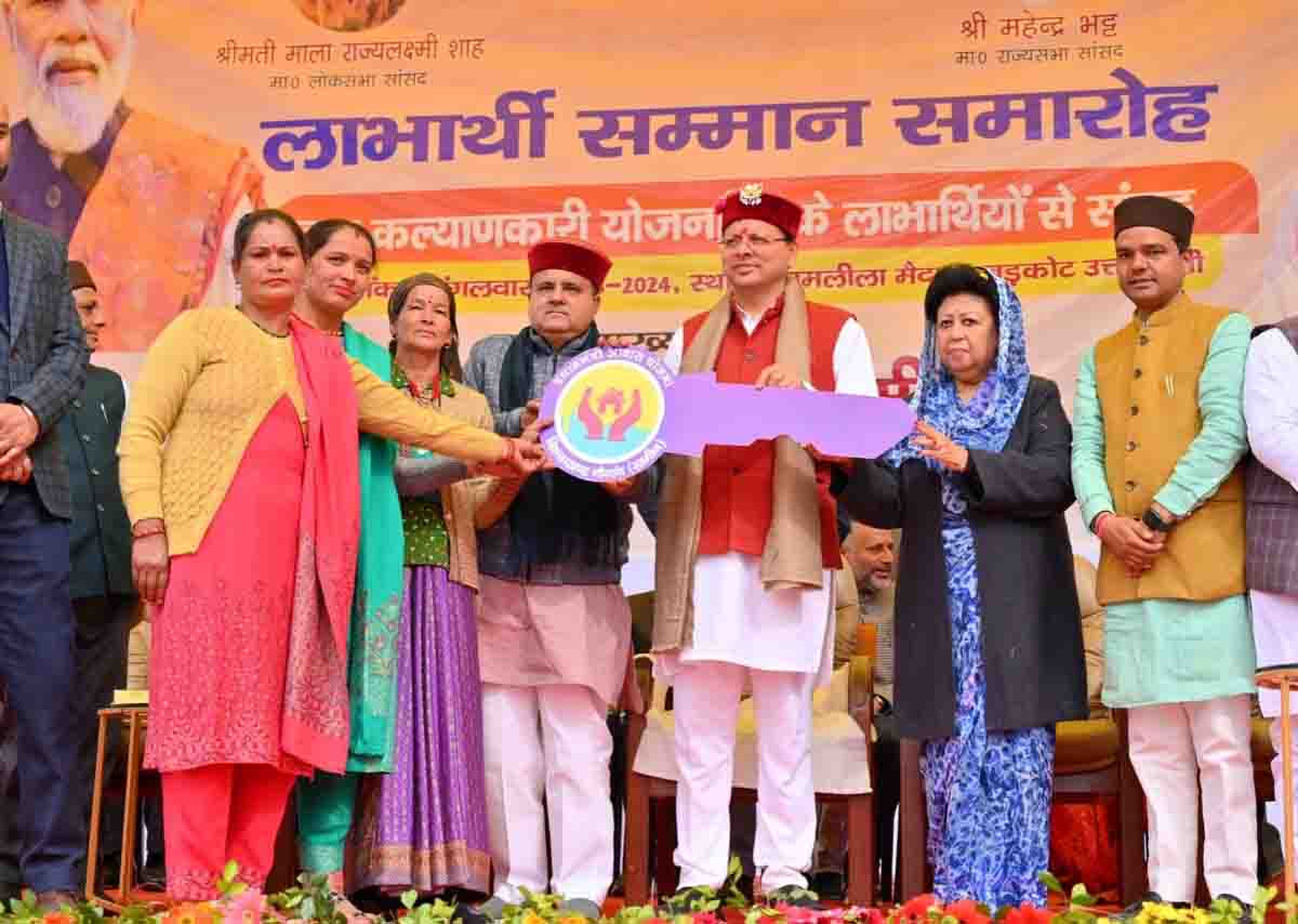 CM Dhami takes out road show in Badkot, Uttarkashi