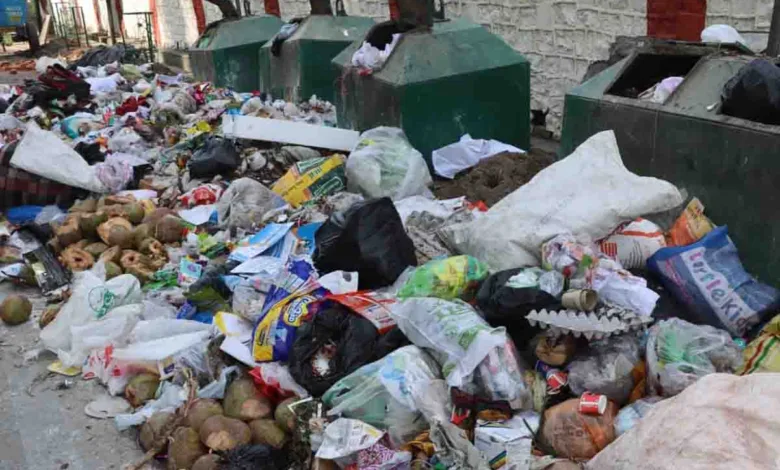 Garbage piles up in Doon due to sanitation workers' strike