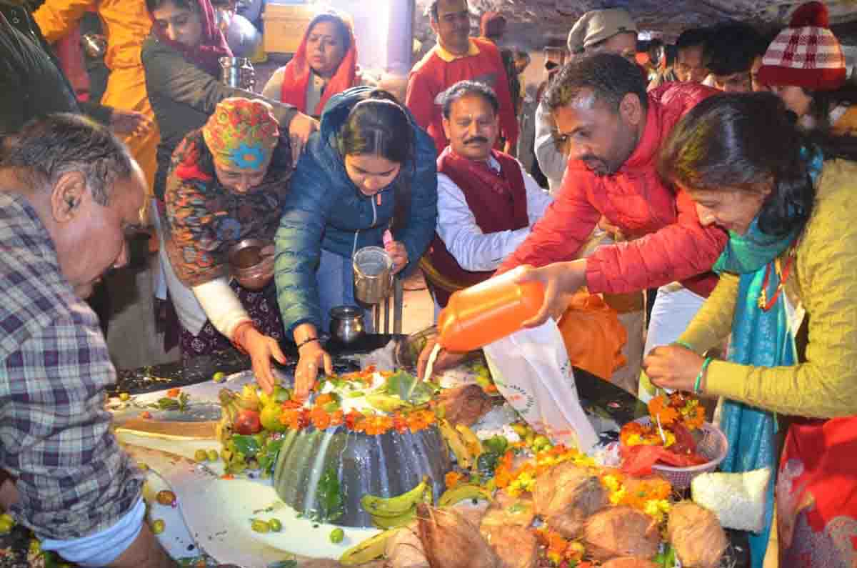 Mahashivratri celebrated with fervour across State Pioneer Edge