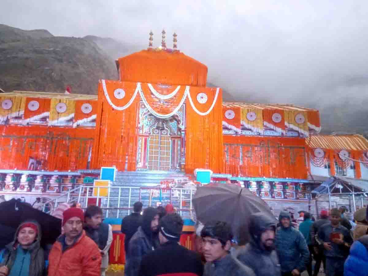 All in place for reopening of Badrinath temple today