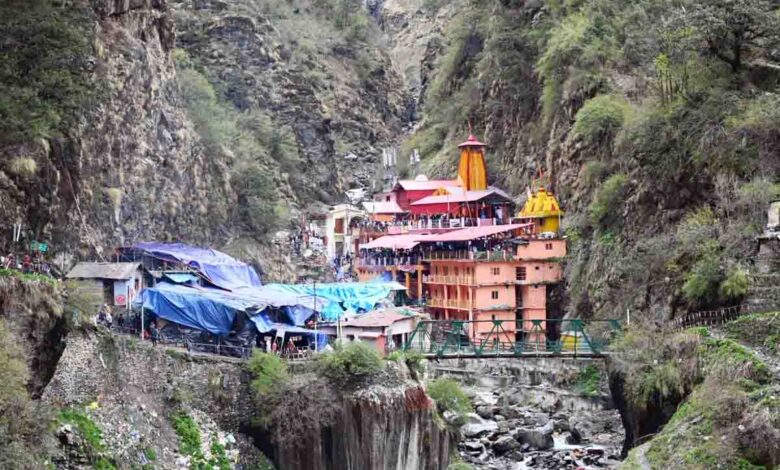 Char Dham pilgrim numbers cross 6.40 lakh, Govt striving to manage rush
