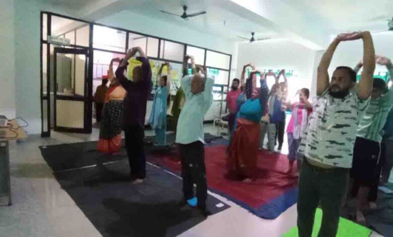 HelPAge India organised yoga session for elderly people