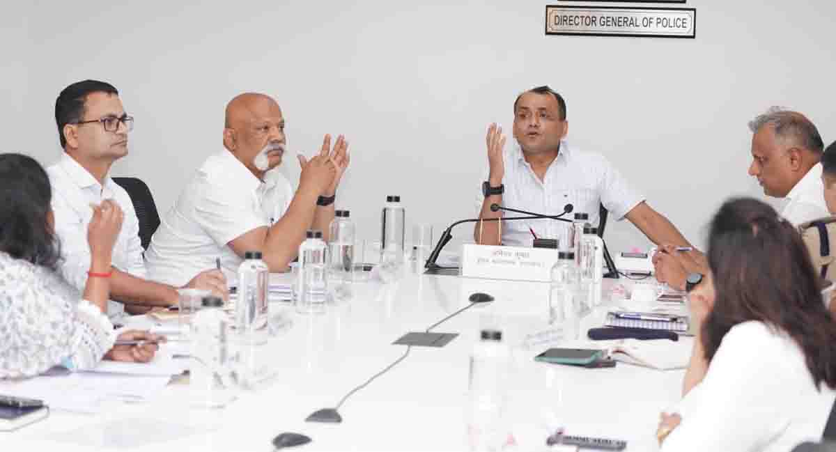 Police consider adopting slot and token systems in Char Dham temples