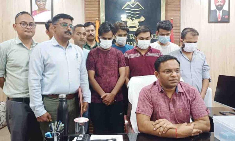 STF arrests five cyber criminals for duping families of Kargil martyrs