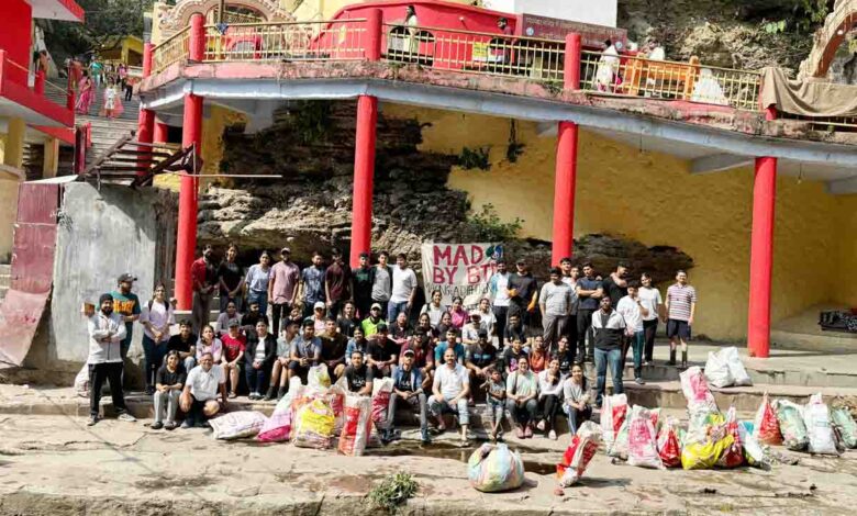 Youths clear 100 sacks of garbage from Tapkeshwar