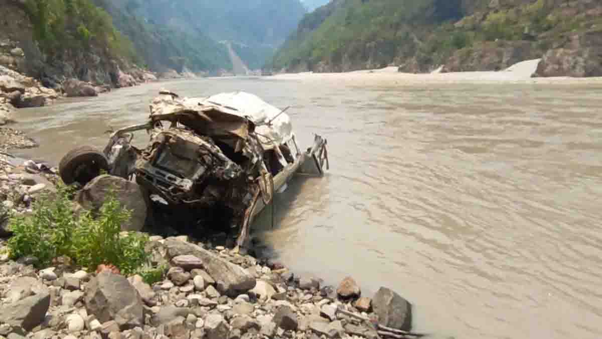 Driver's sleep deprivation and fatigue probable cause of Rudraprayag accident
