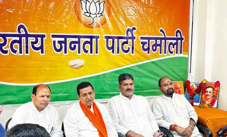 Will take concrete steps to check migration from mountains