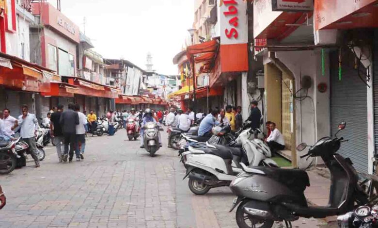 Bajrang Dal leader's arrest sparks massive protest in Ghantaghar