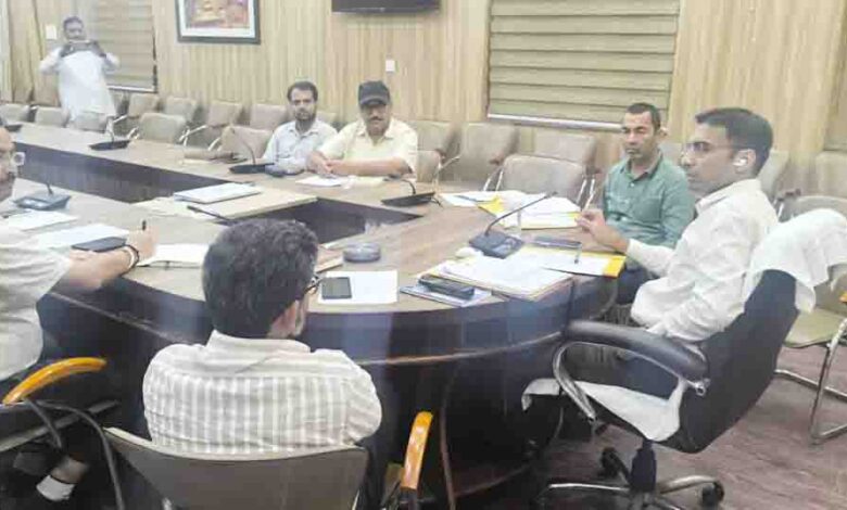 DM asks locals to complaint about illegal firecracker warehouses