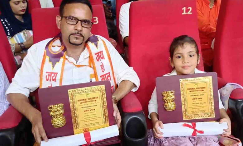 Harshika from Haldwani honoured with Yoga Ratna