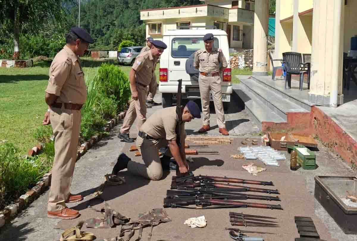 Uttarkashi police celebrate Vishwakarma Jayanti
