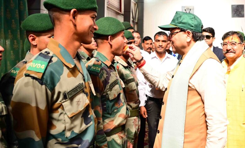 CM celebrates Deepawali with soldiers in Lansdowne
