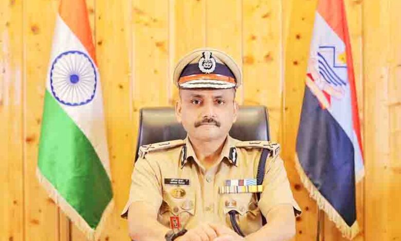 DGP issues instructions to check road accidents in State