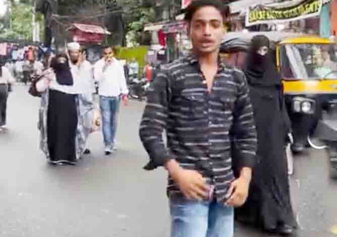 Police to act against those making dance reels in Paltan Bazaar, causing traffic disruption & public nuisance