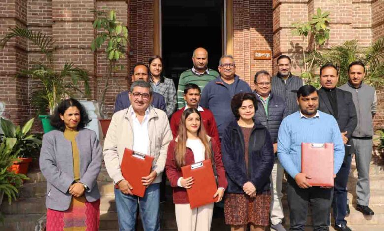 FRI signs license agreement to commercially multiply Malabar neem