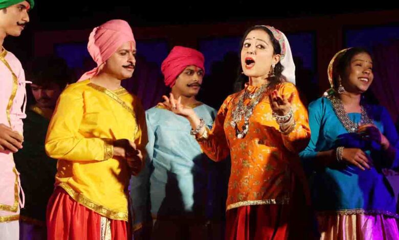 Play Tiloga-Amardev enthralls audience