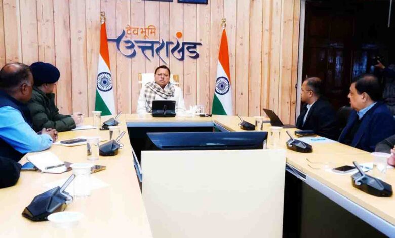 Give compulsory retirement to lax employees