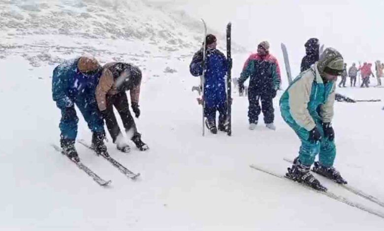 Snowfall and rain brings temperature down in State